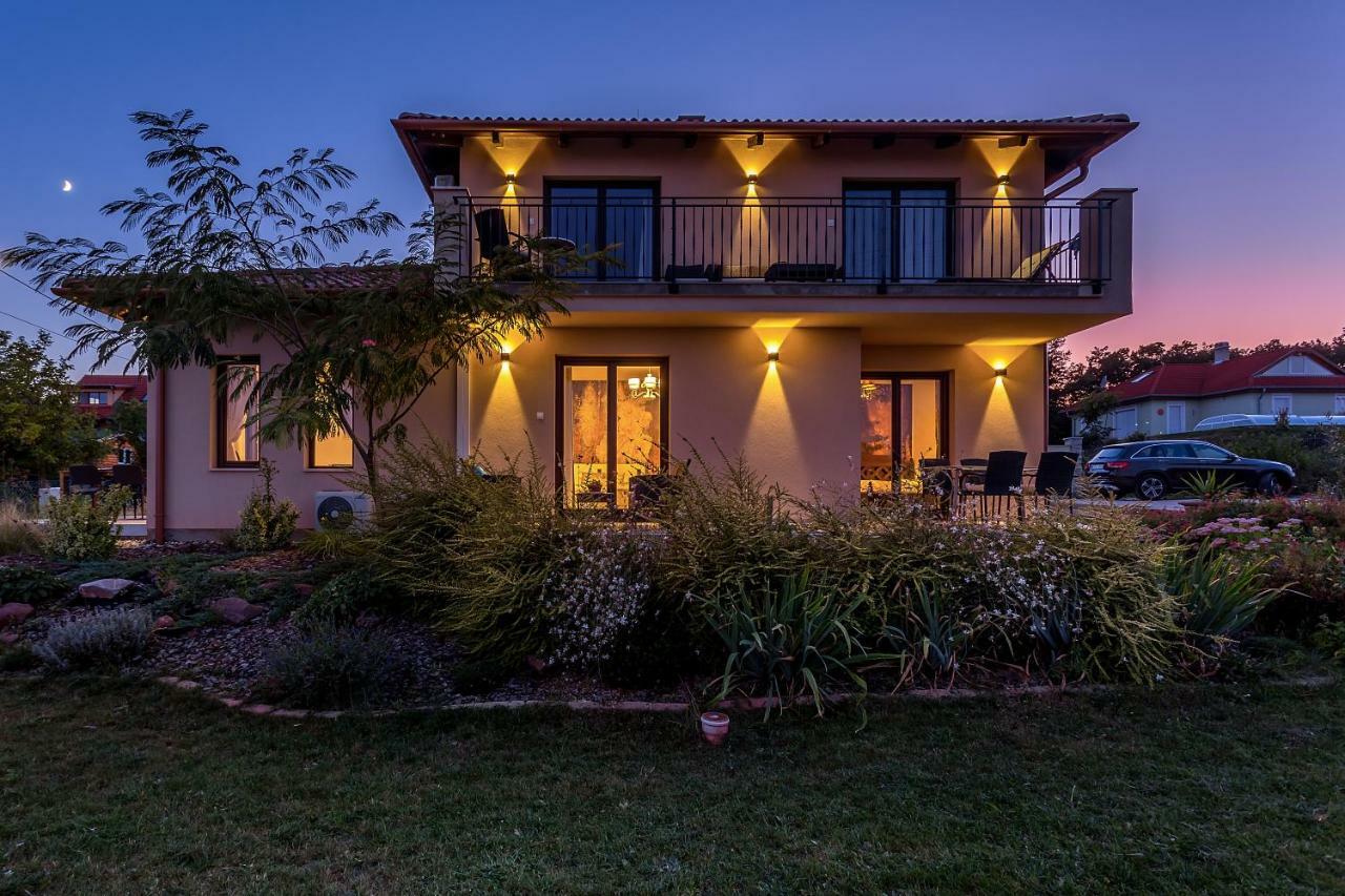 Azur Villa Balatonalmadi Ngoại thất bức ảnh